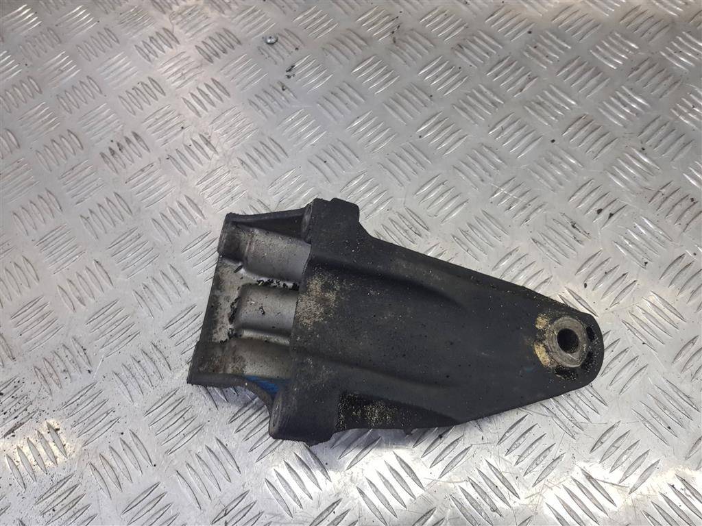 кронштейн двигателя (двс) FORD Transit  1818057, 5580 рублей, Москва