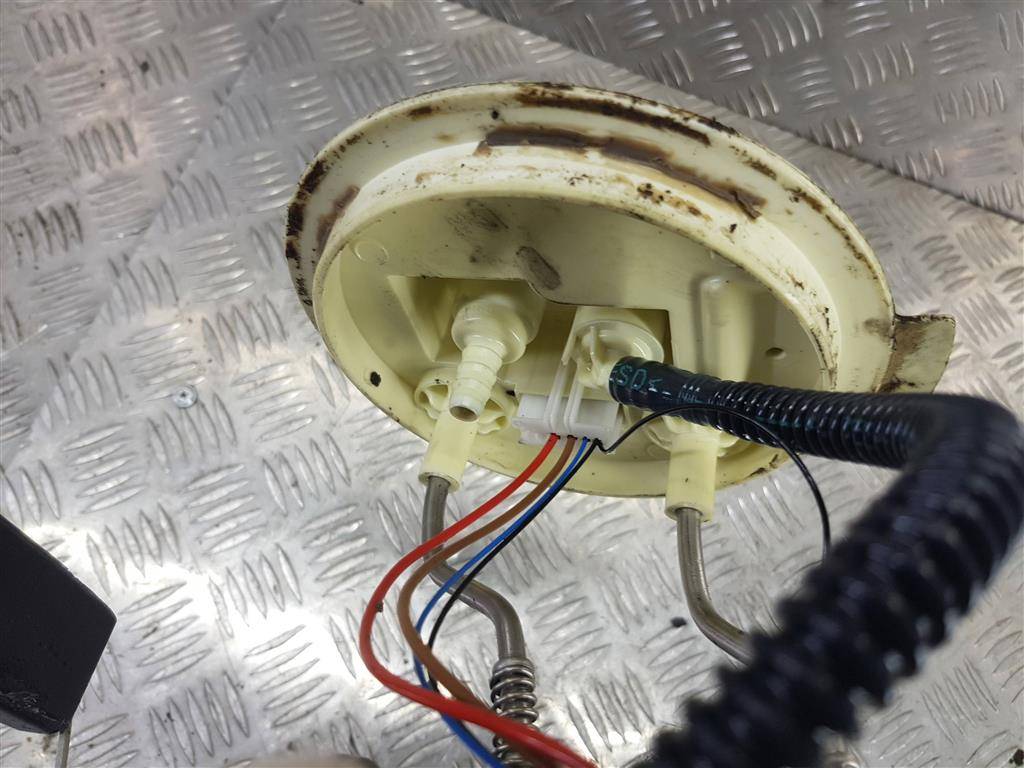 насос топливный (бензонасос) FORD Transit  2048136, 9600 рублей, Москва