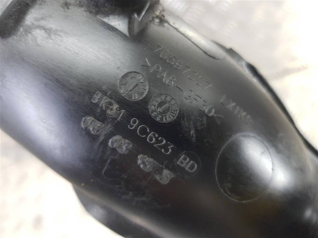 патрубок воздушный (резиновый) FORD Transit  2267016, 6150 рублей, Москва