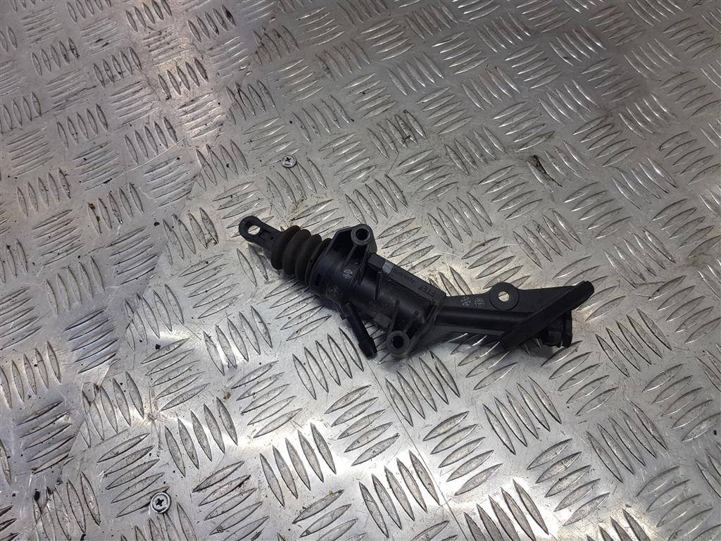 цилиндр сцепления FORD Transit  1828850, 2700 рублей, Москва