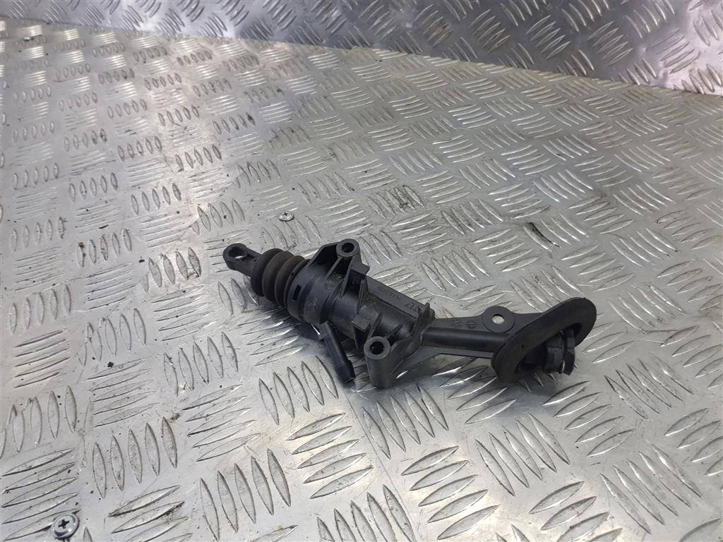 цилиндр сцепления FORD Transit  1828850, 2700 рублей, Москва