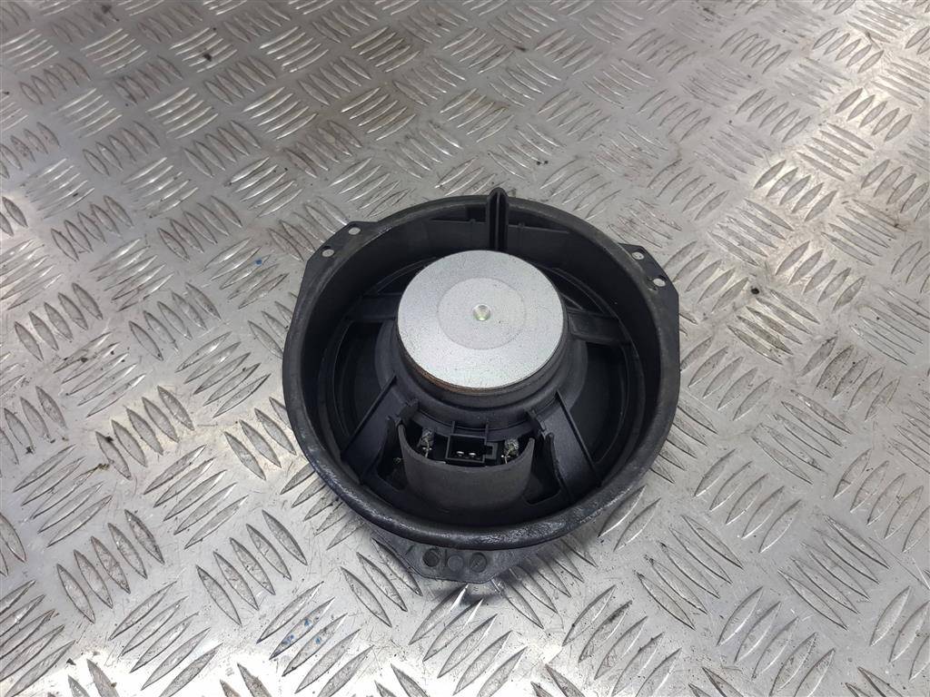 динамик музыкальный Renault Trafic  8200021018, 1320 рублей, Москва