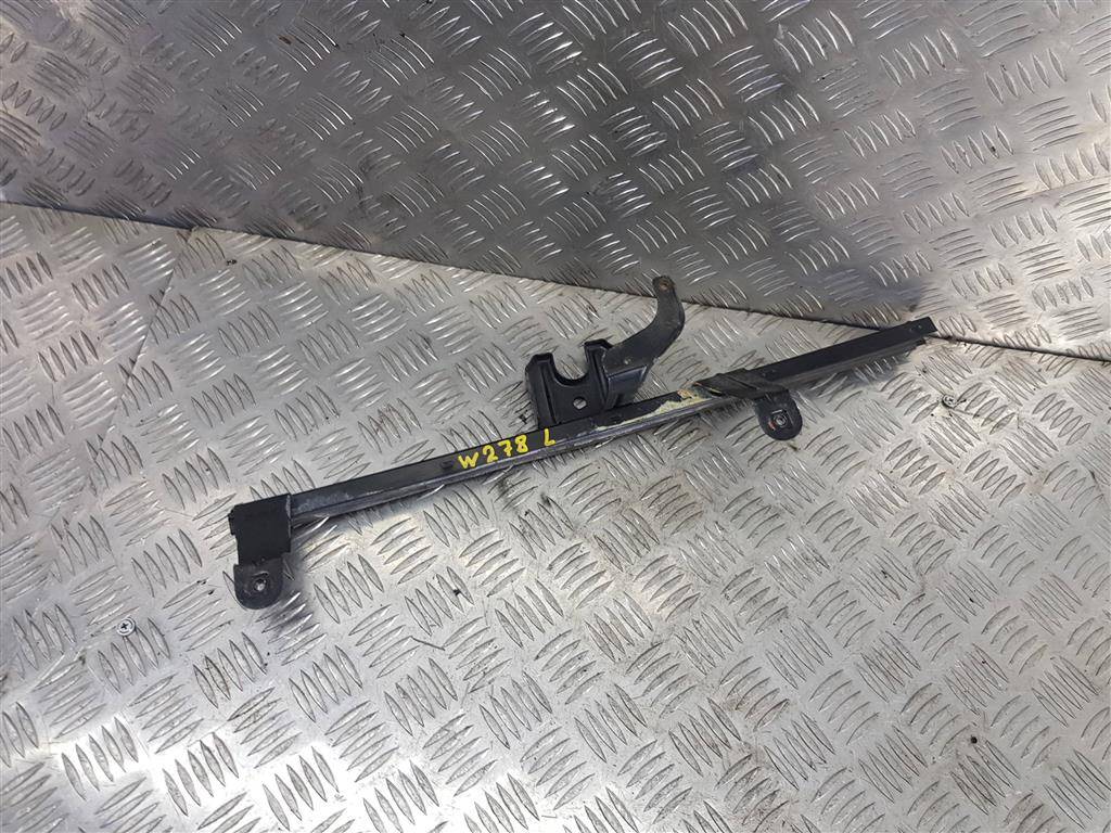 направляющая стекла двери Iveco Daily  500314251, 860 рублей, Москва