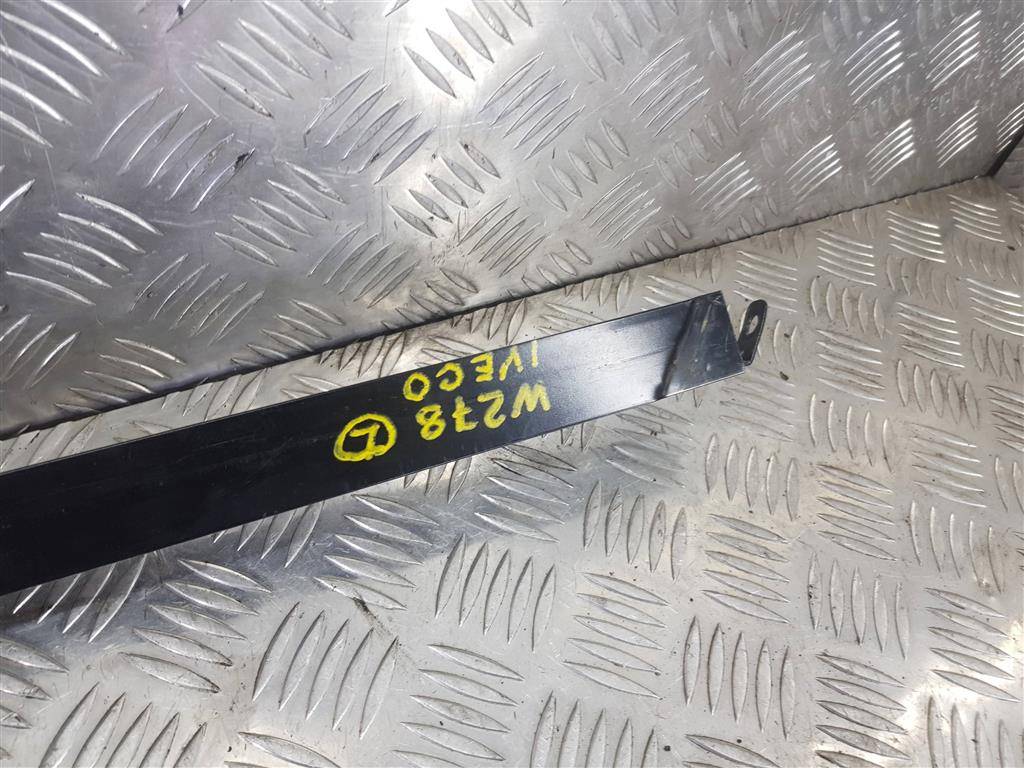 направляющая стекла двери Iveco Daily  500314253, 980 рублей, Москва