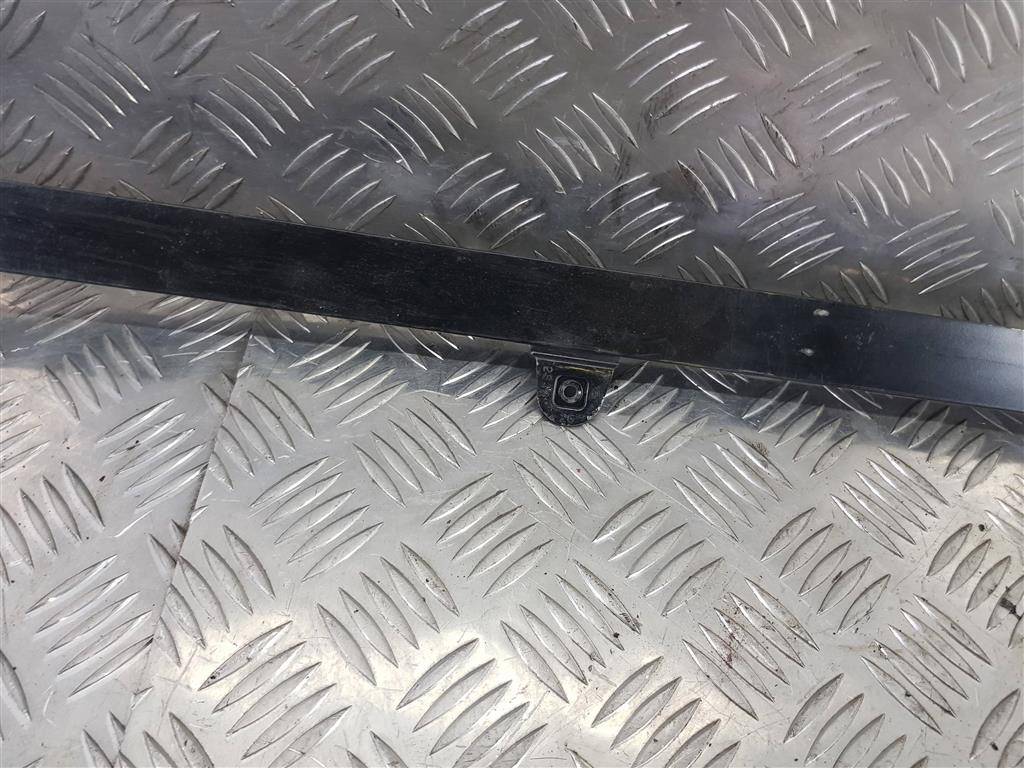 направляющая стекла двери Iveco Daily  500314253, 980 рублей, Москва