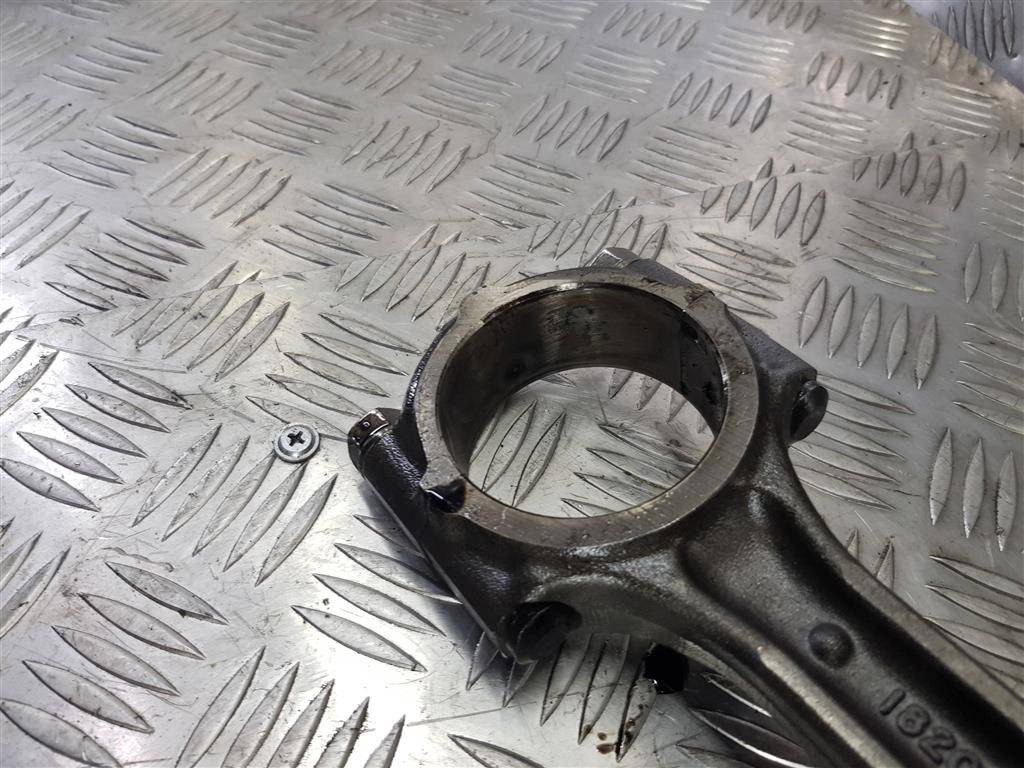 поршень Hyundai Grand Starex  235104A710, 3279 рублей, Москва