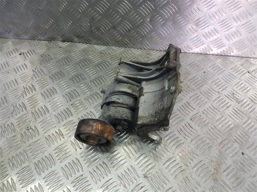 кронштейн гур Hyundai Grand Starex  252714A001, 980 рублей, Москва