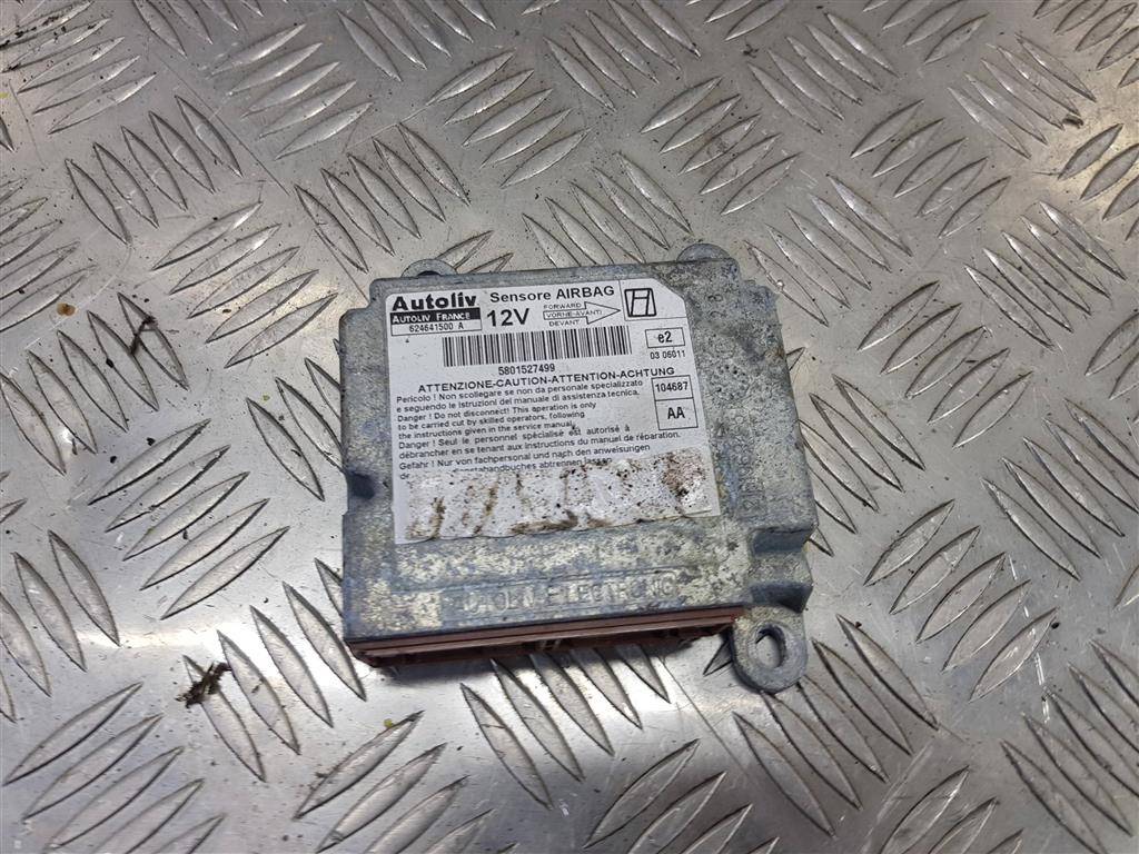 блок управления srs (air bag) Iveco Daily  5801527499, 7880 рублей, Москва