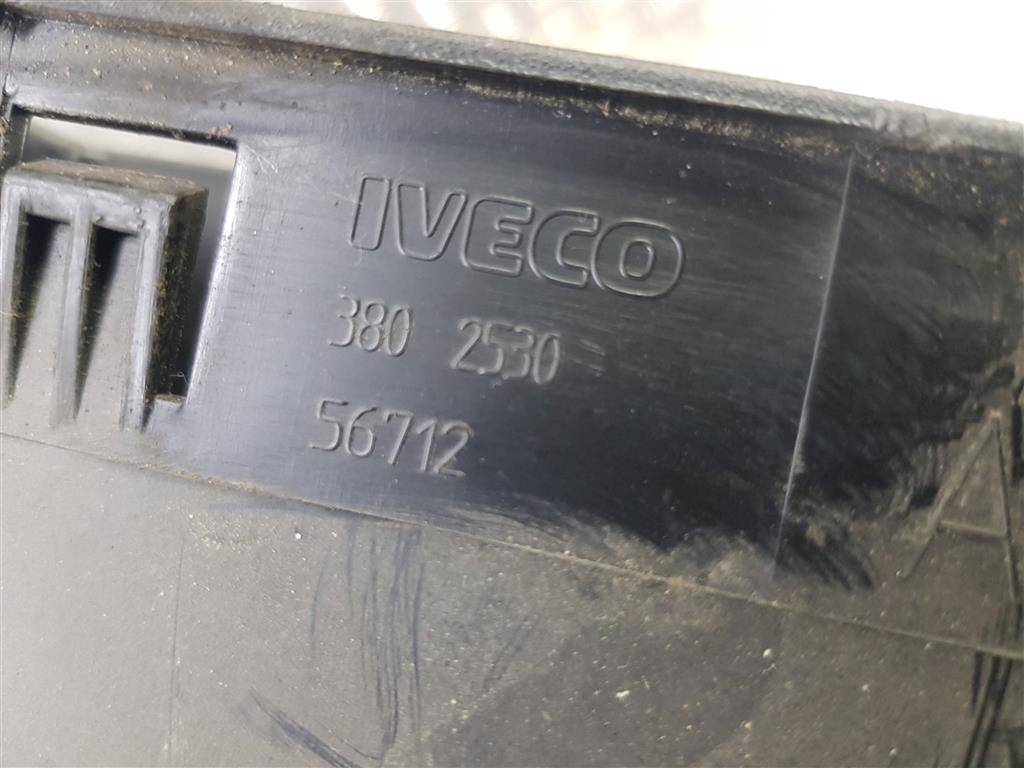 накладка торпедо Iveco Daily  5801258484, 1780 рублей, Москва