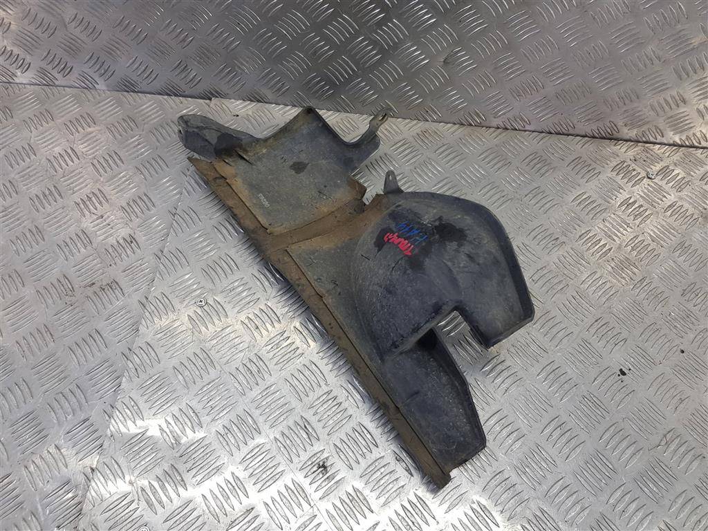 дефлектор радиатора (пыльник) FORD Transit  2028740, 2130 рублей, Москва