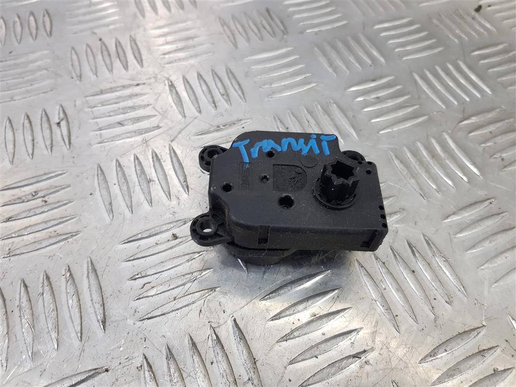 моторчик заслонки отопителя FORD Transit  1786200, 520 рублей, Москва