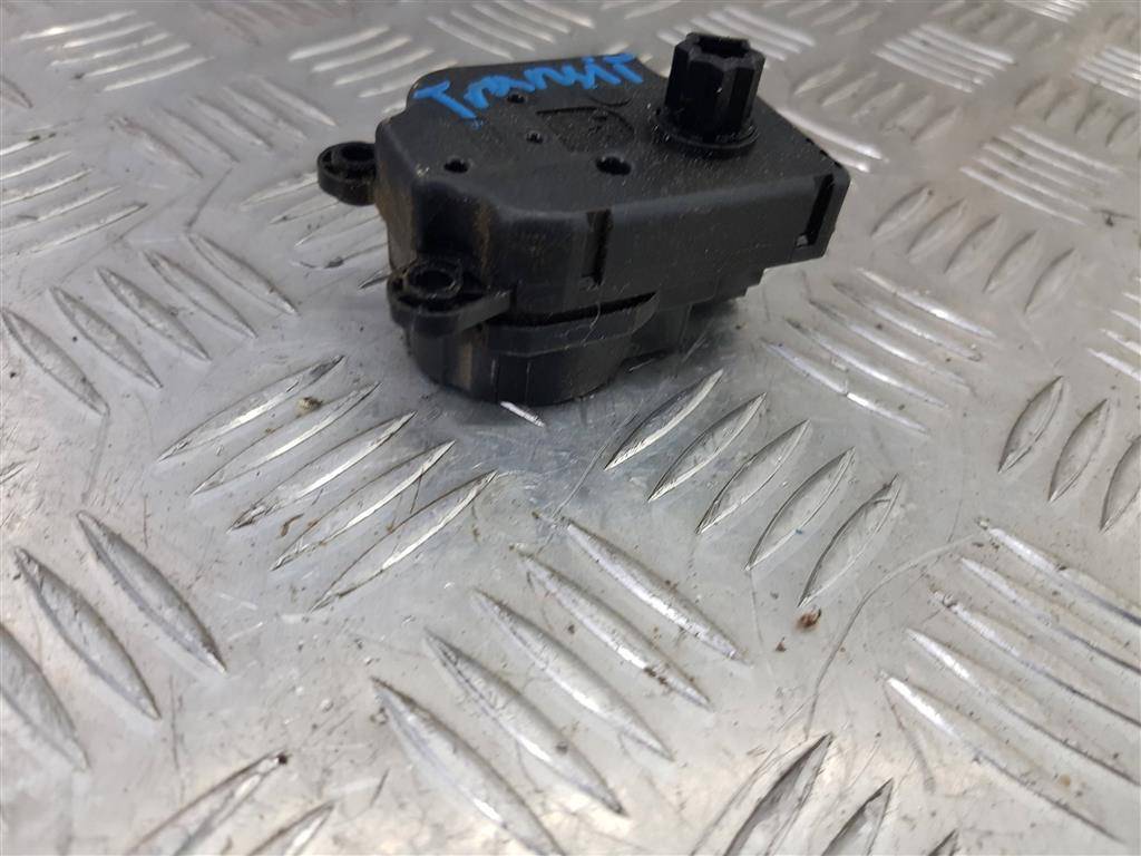 моторчик заслонки отопителя FORD Transit  1786200, 520 рублей, Москва