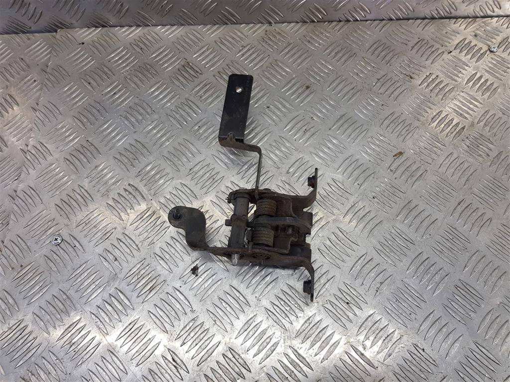 ограничитель двери распашной FORD Transit  1940138, 3279 рублей, Москва