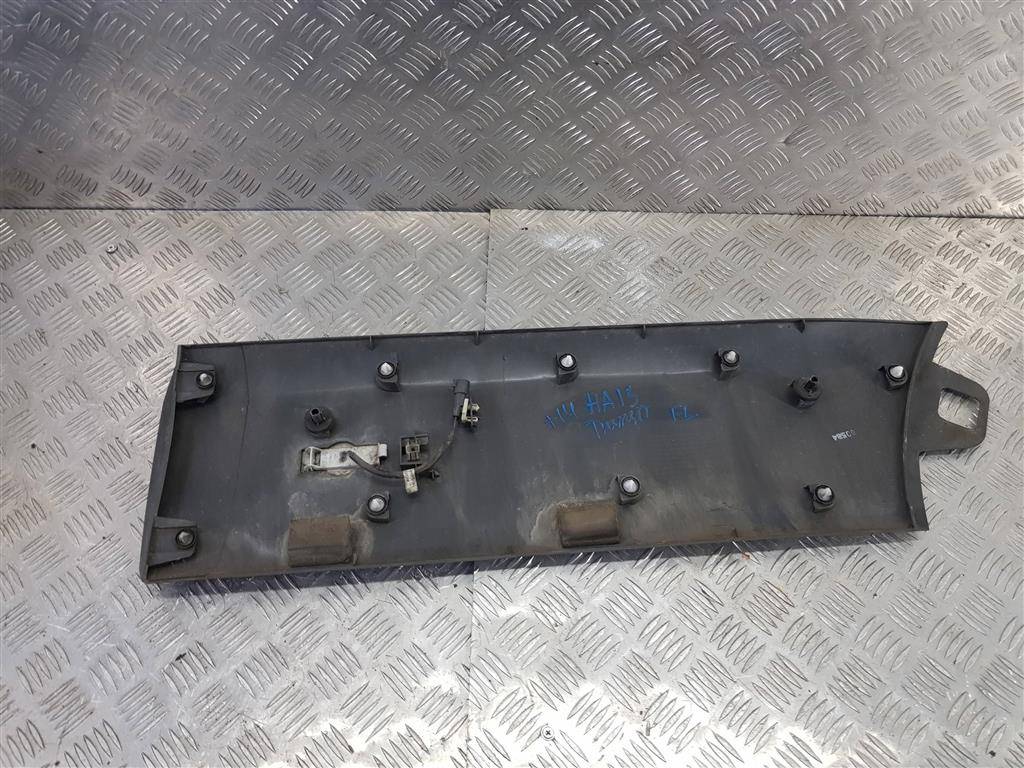 накладка двери FORD Transit  1874792, 3279 рублей, Москва