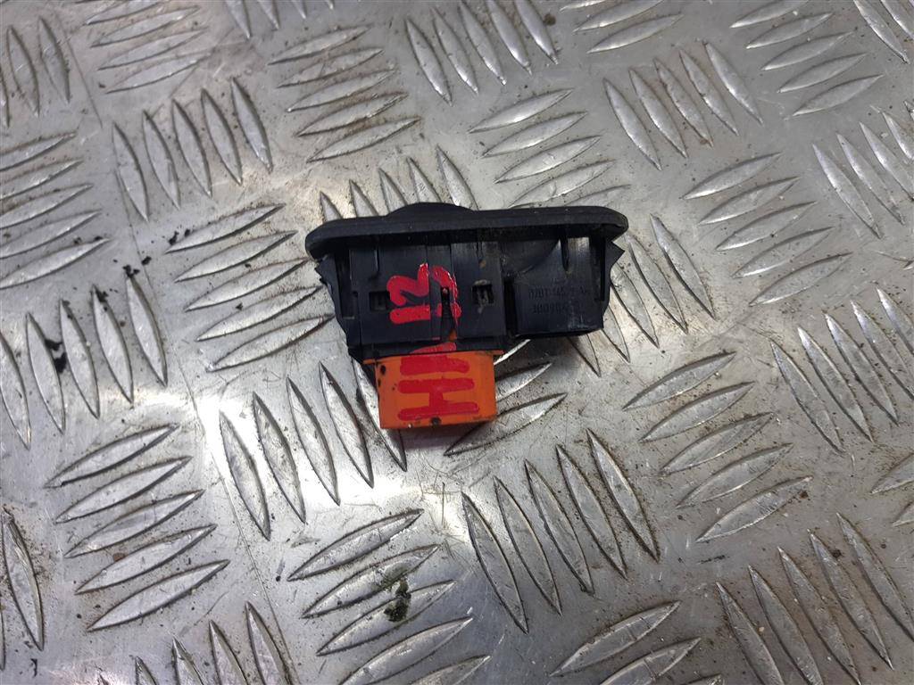 кнопка стеклоподъемника FORD Transit  1785591, 2130 рублей, Москва