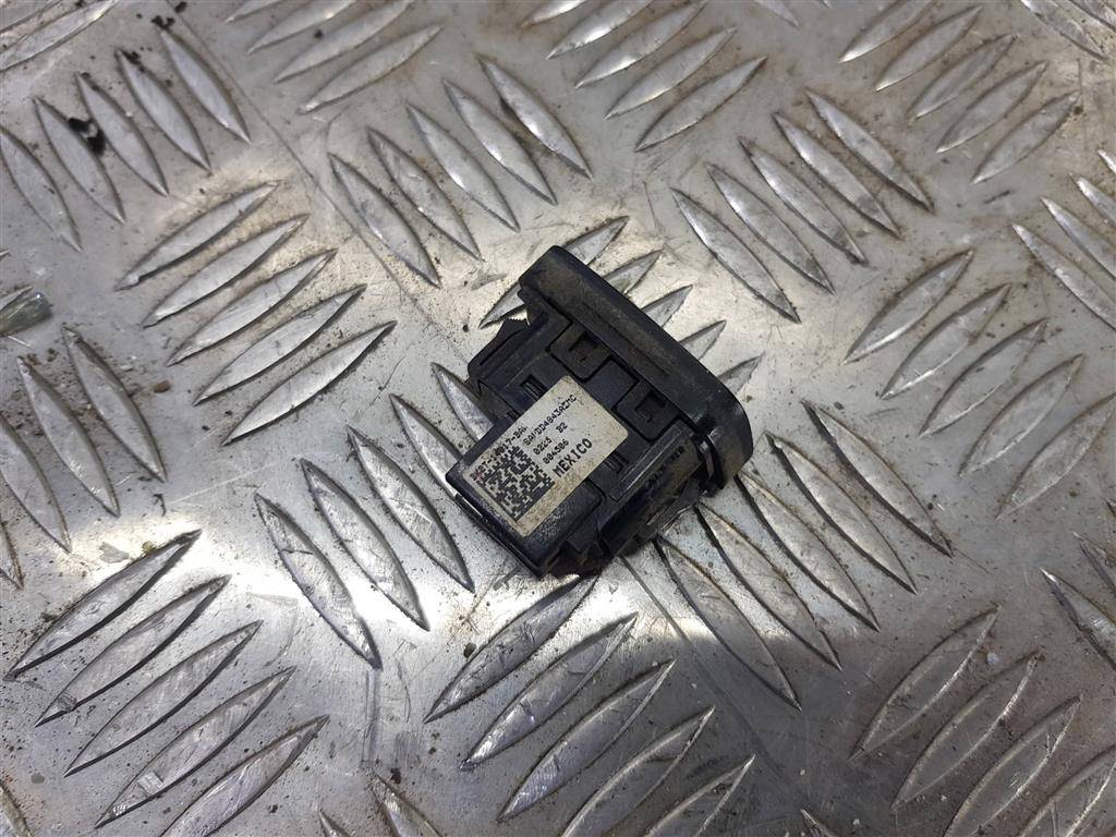 кнопка центрального замка FORD Transit  1797720, 630 рублей, Москва