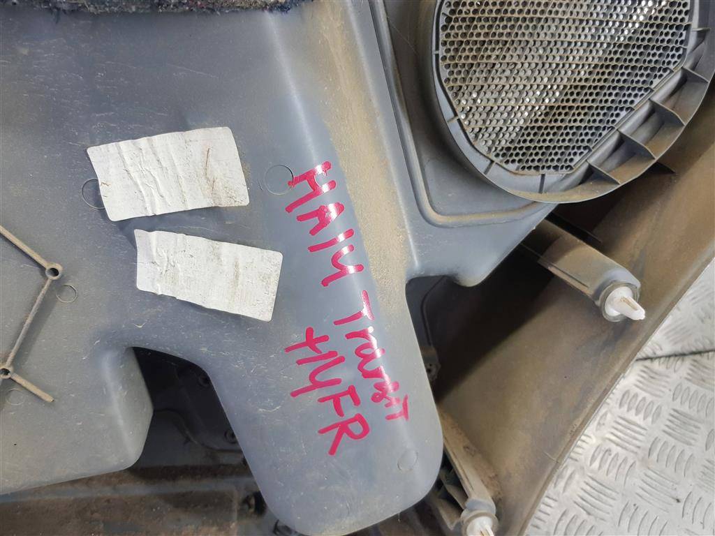 обшивка двери FORD Transit  1869679, 5580 рублей, Москва