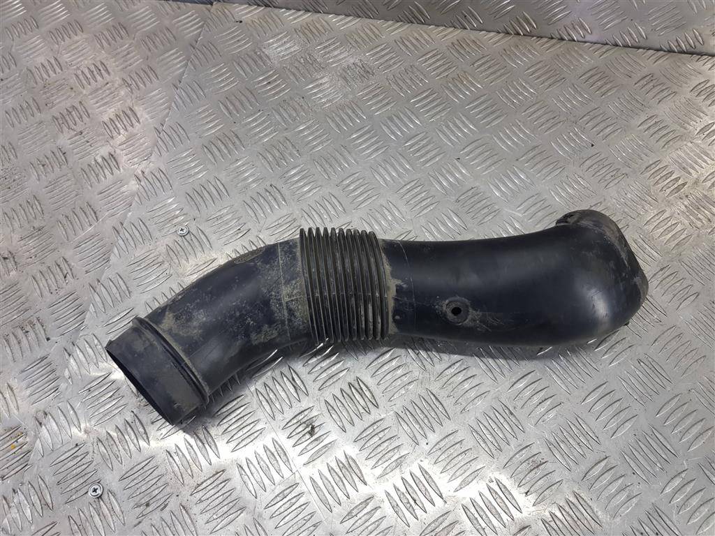 патрубок воздушный (пластик) FORD Transit  1820068, 2470 рублей, Москва