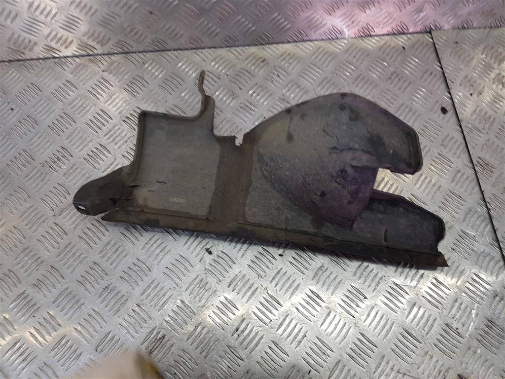 дефлектор радиатора (пыльник) FORD Transit  2029679, 1550 рублей, Москва