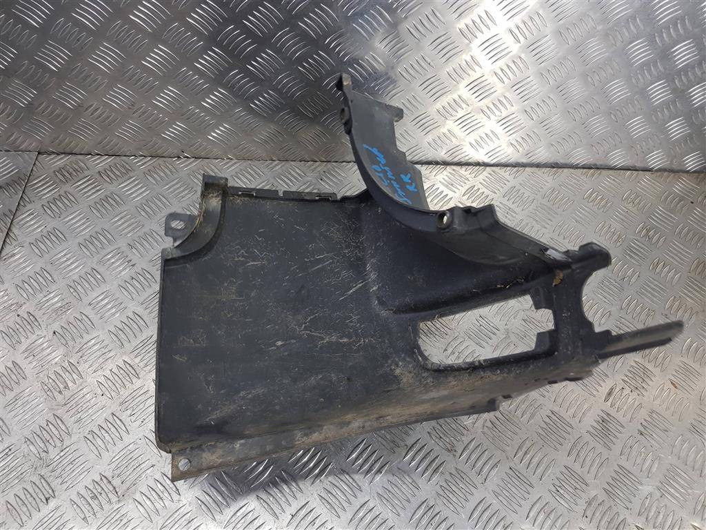 клык заднего бампера MERCEDES-BENZ Sprinter  A9068801171, 2130 рублей, Москва