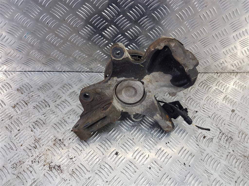 кулак MERCEDES-BENZ Sprinter  A9063302520, 9600 рублей, Москва