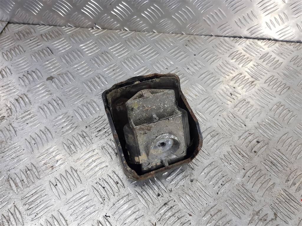 подушка двигателя (опора двс) MERCEDES-BENZ Sprinter  A9062411613, 2700 рублей, Москва