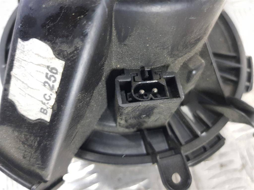 моторчик отопителя MERCEDES-BENZ Sprinter  A0008356007, 2930 рублей, Москва