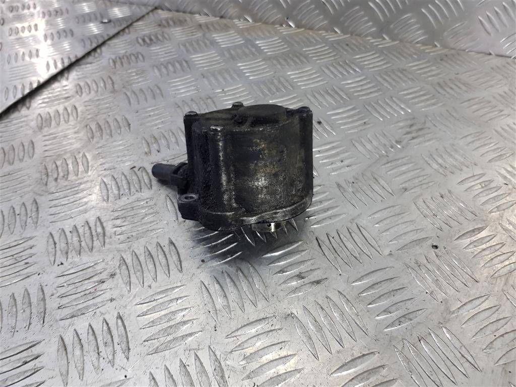 насос вакуумный MERCEDES-BENZ Sprinter  A6512300565, 3279 рублей, Москва