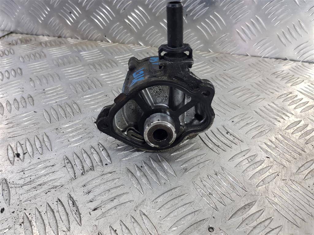 насос вакуумный MERCEDES-BENZ Sprinter  A6512300565, 3279 рублей, Москва