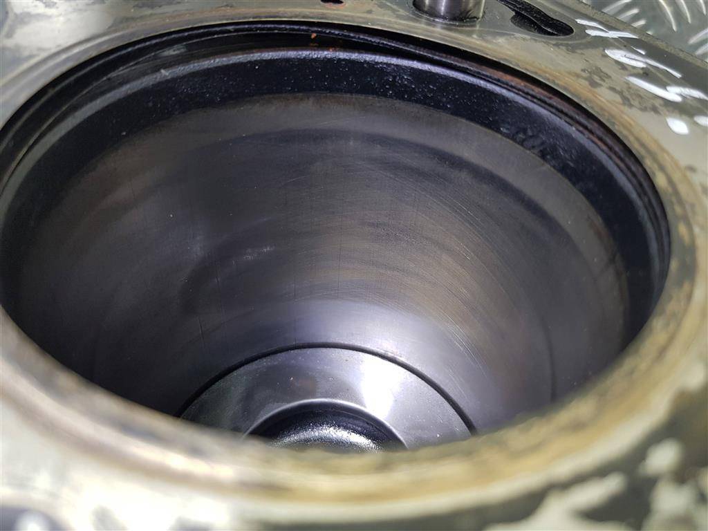 блок цилиндров двигателя FORD Transit  1376421, 86650 рублей, Москва