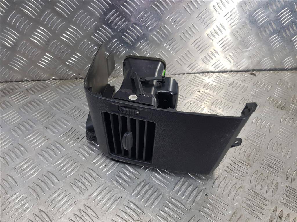 решетка воздуховода MERCEDES-BENZ Sprinter  A9068300454, 2700 рублей, Москва