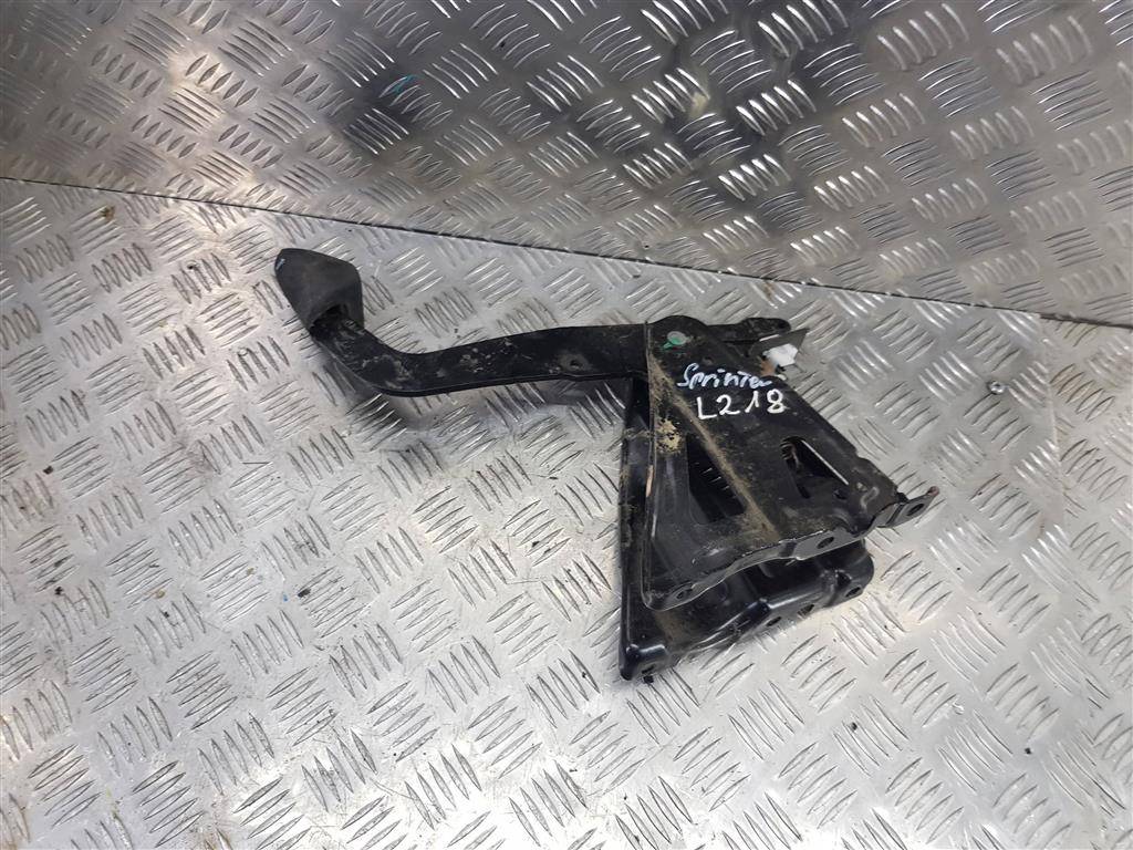 педаль тормоза MERCEDES-BENZ Sprinter  A9062901101, 2130 рублей, Москва