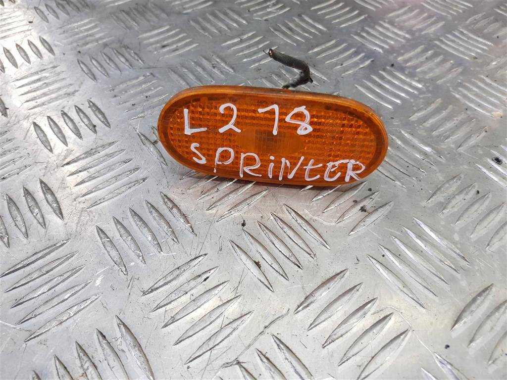 фонарь ходовой (габарит) MERCEDES-BENZ Sprinter  A0038201256, 980 рублей, Москва