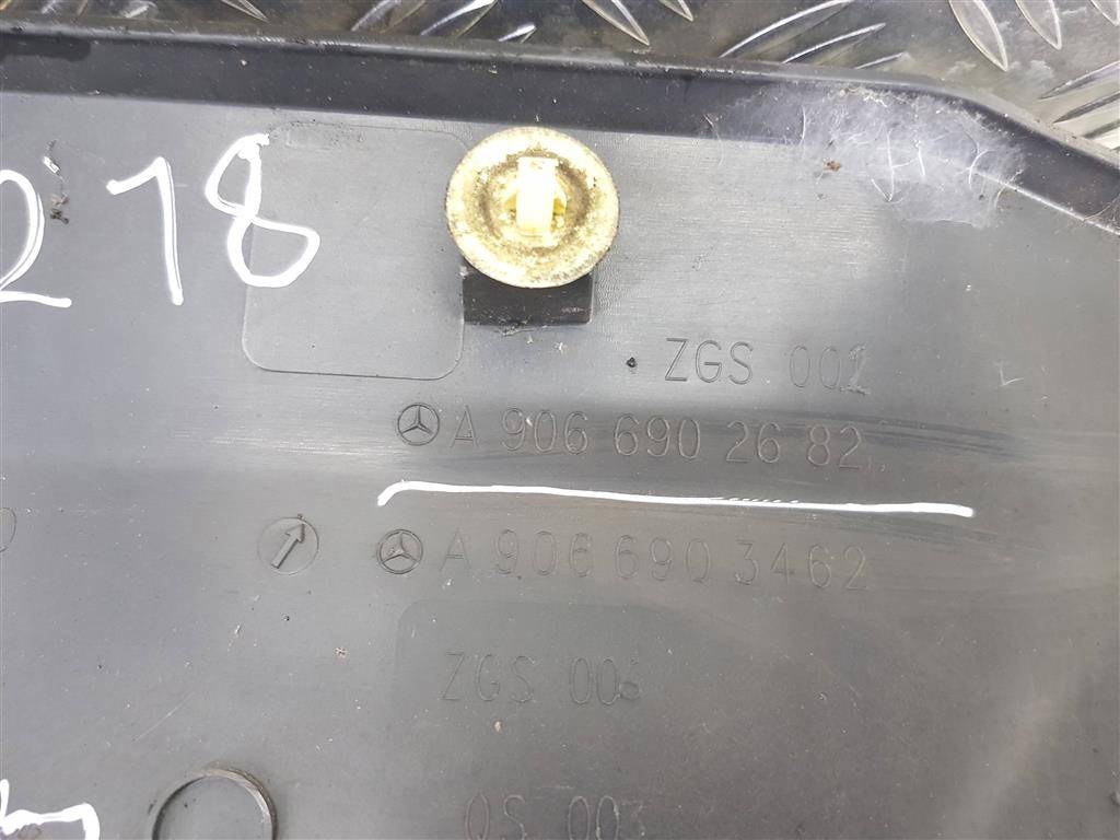 молдинг кузова (наружний) MERCEDES-BENZ Sprinter  A9066902682, 980 рублей, Москва