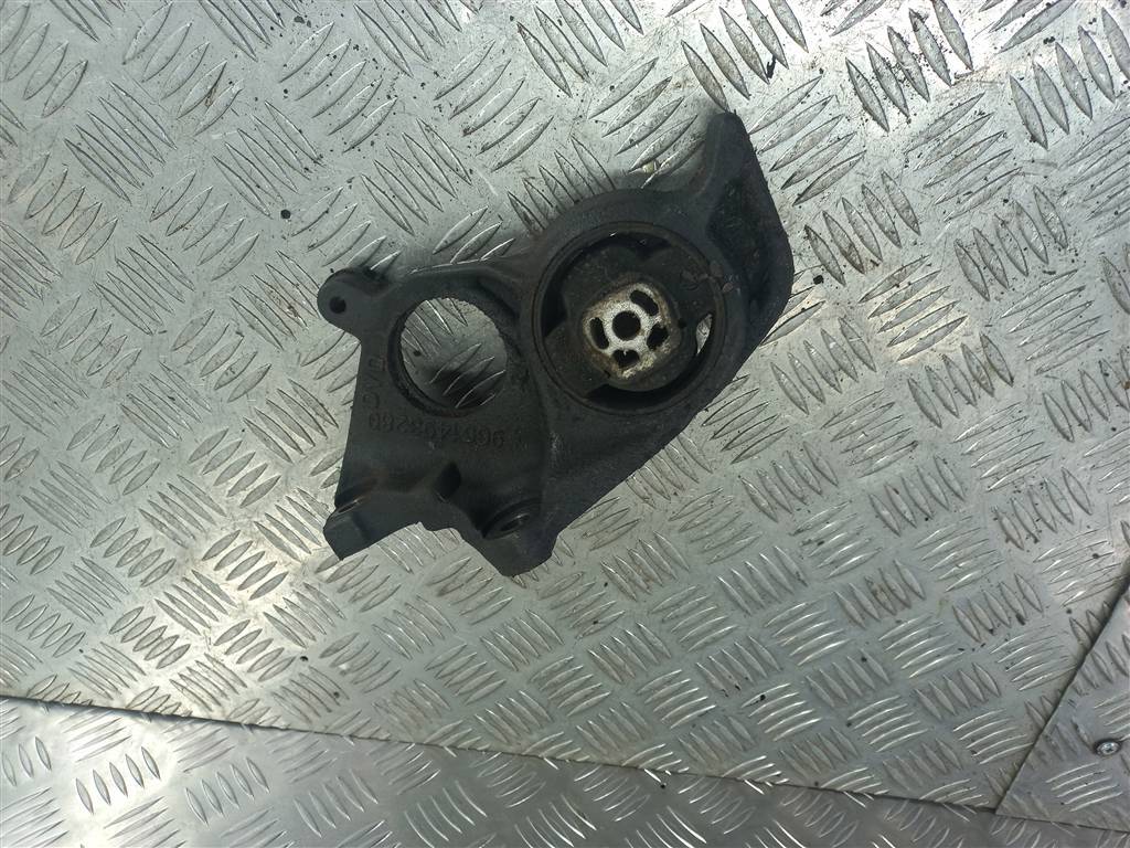 опора привода Citroen Berlingo  1807Y5, 980 рублей, Москва