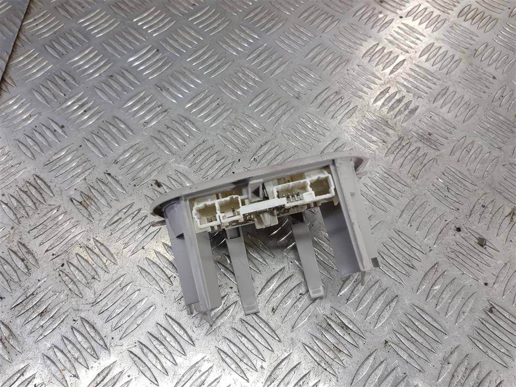 плафон потолочный Citroen Berlingo  6362P3, 980 рублей, Москва