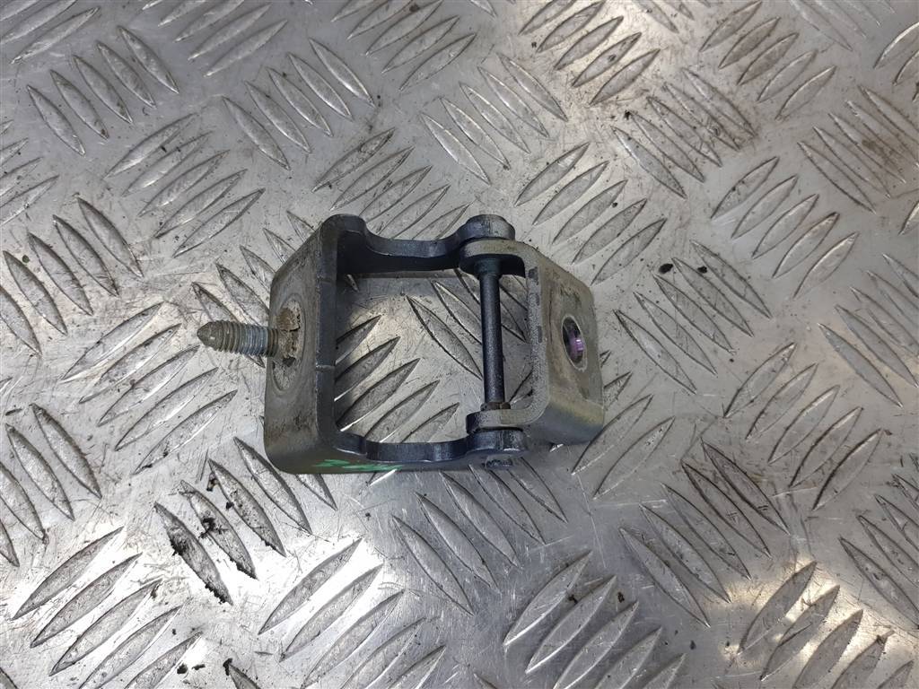 петля крышки багажника Citroen Berlingo  8715C5, 980 рублей, Москва