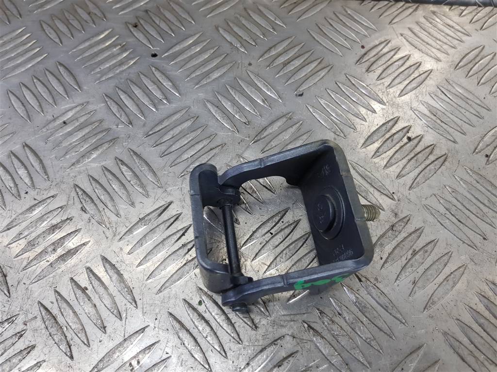 петля крышки багажника Citroen Berlingo  8715C5, 980 рублей, Москва