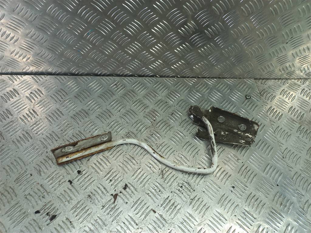 петля капота FORD Transit  4123754, 980 рублей, Москва