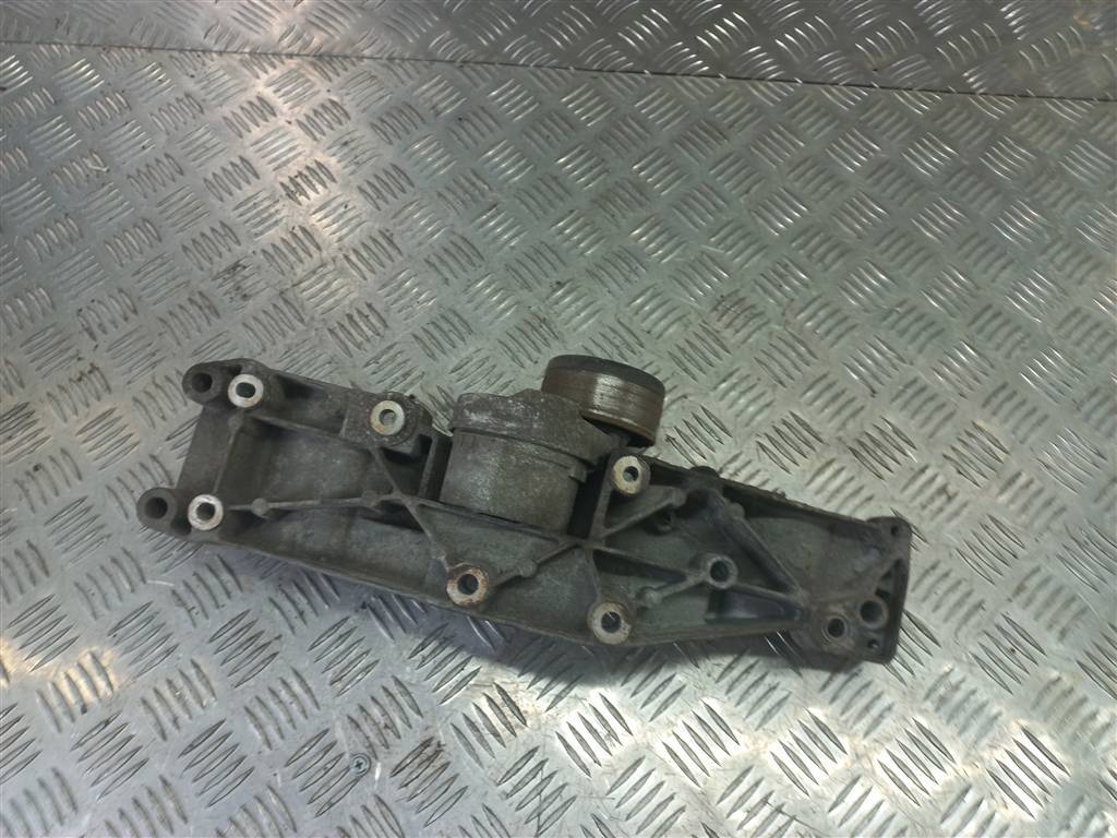 кронштейн генератора FORD Transit  1204543, 980 рублей, Москва