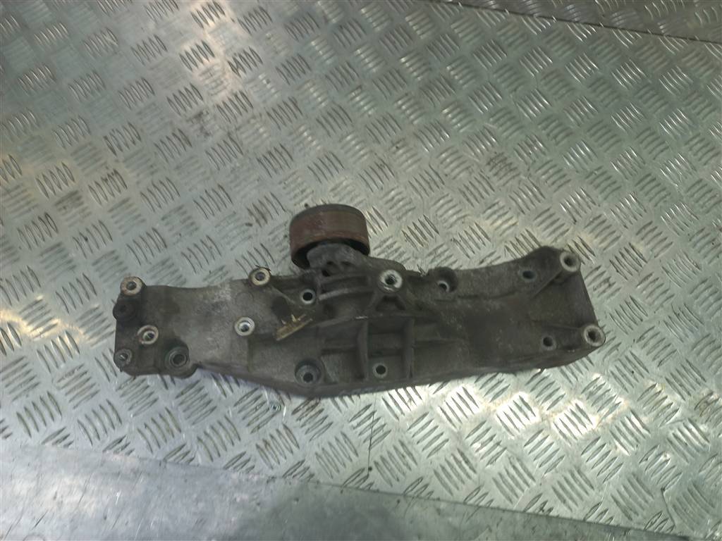 кронштейн генератора FORD Transit  1204543, 980 рублей, Москва