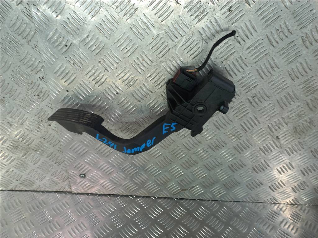 педаль газа Citroen Jumper  1607290480, 2700 рублей, Москва