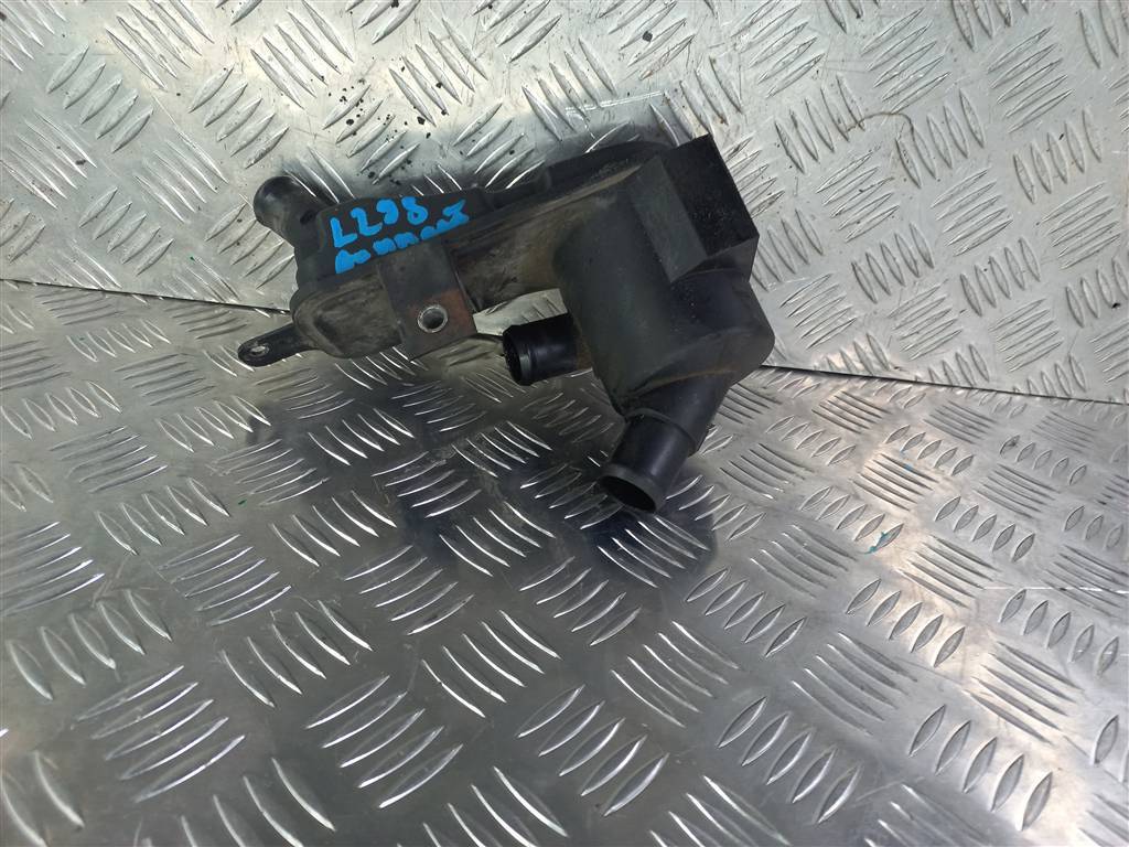 маслоотделитель (сапун) FORD Tourneo Connect  1440654, 860 рублей, Москва