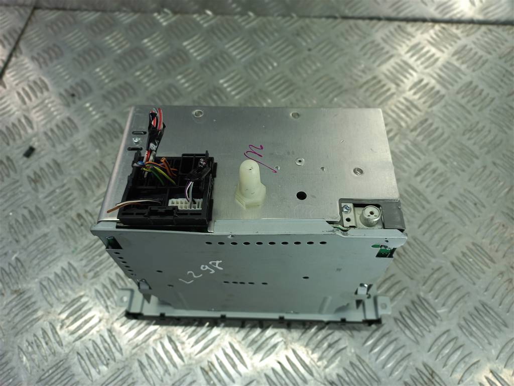 магнитола FORD Tourneo Connect  1825943, 4430 рублей, Москва