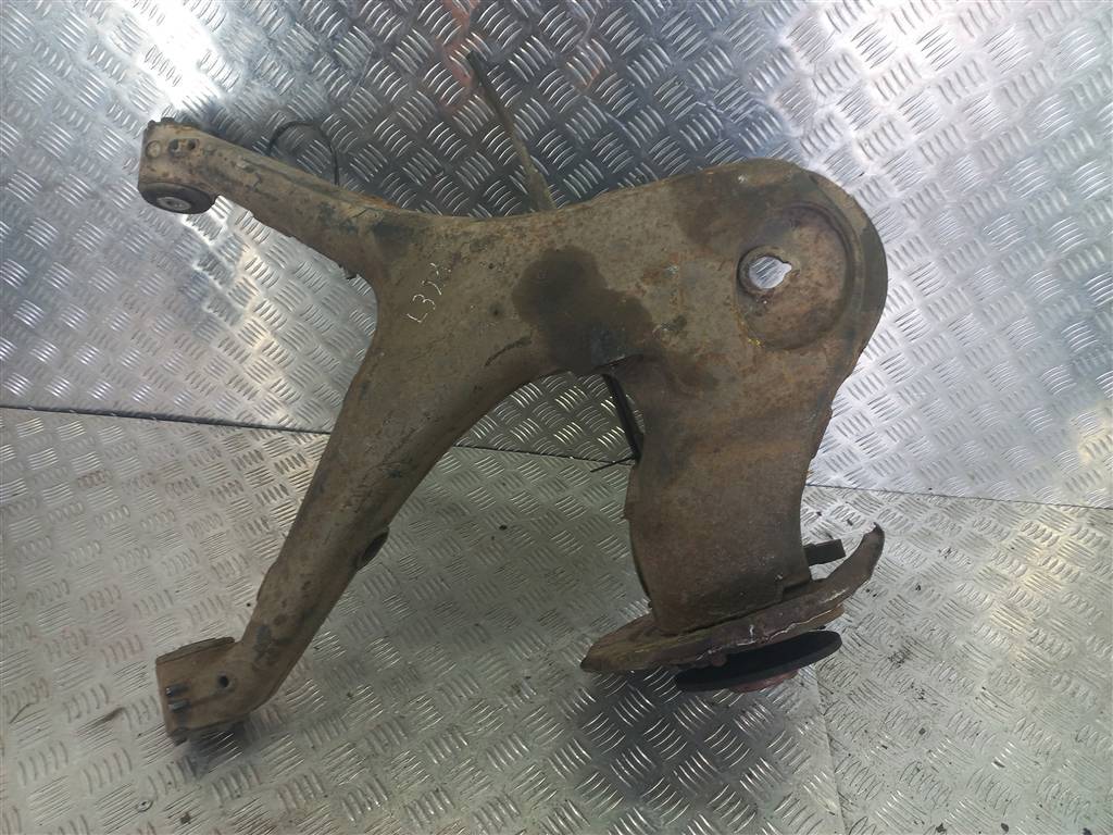 рычаг MERCEDES-BENZ Vito  A6393504801, 7880 рублей, Москва