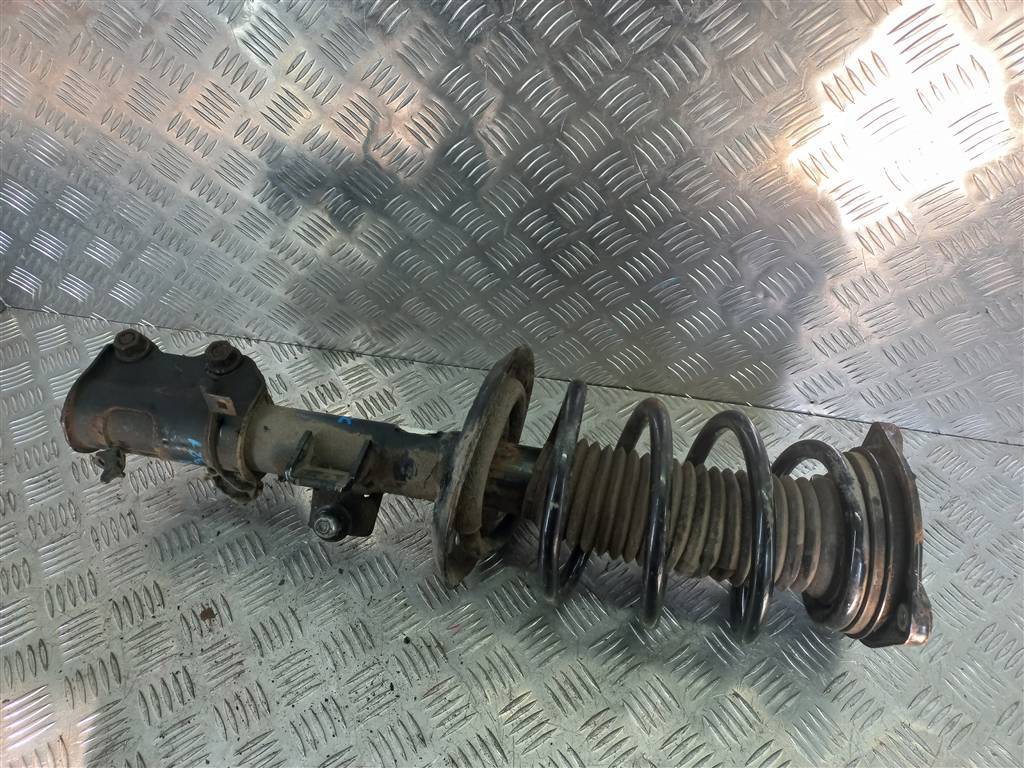 стойка MERCEDES-BENZ Vito  A6393206613, 6150 рублей, Москва