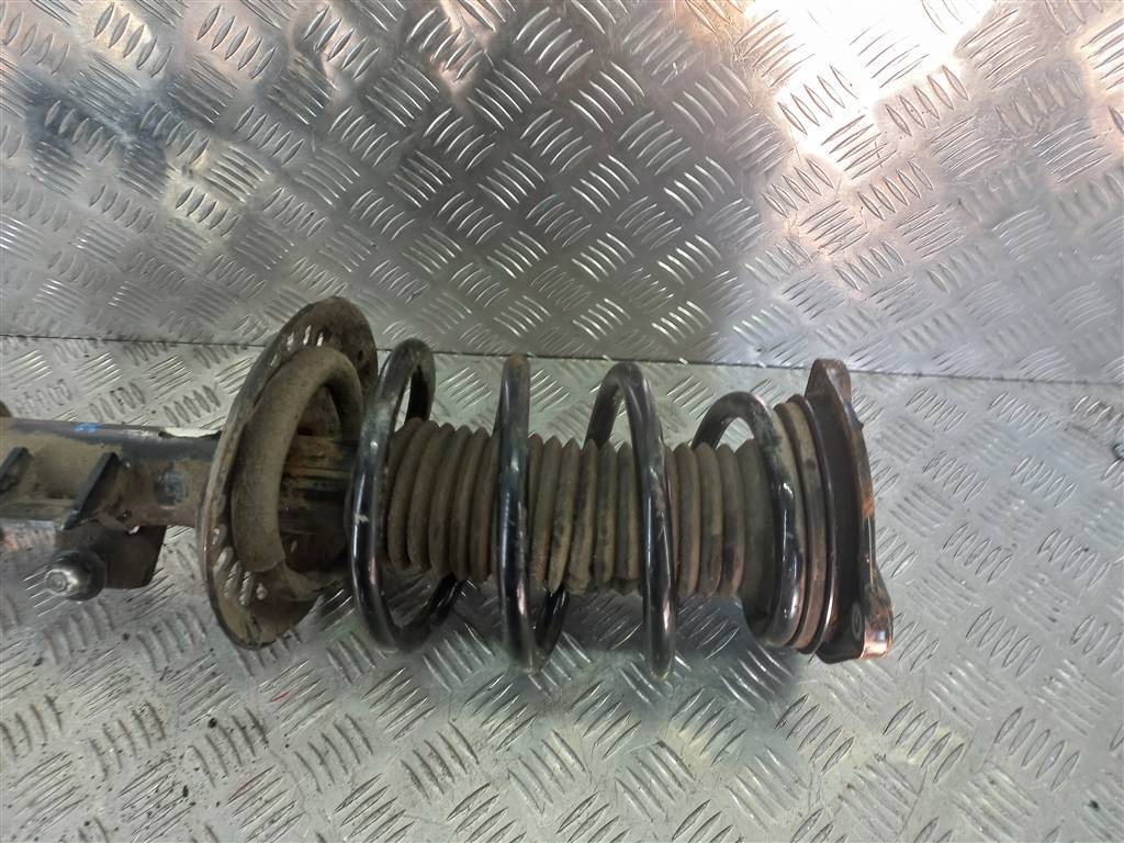 стойка MERCEDES-BENZ Vito  A6393206613, 6150 рублей, Москва