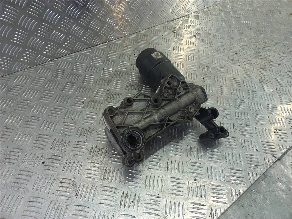 радиатор масляный MERCEDES-BENZ Vito  A6511800810, 1320 рублей, Москва