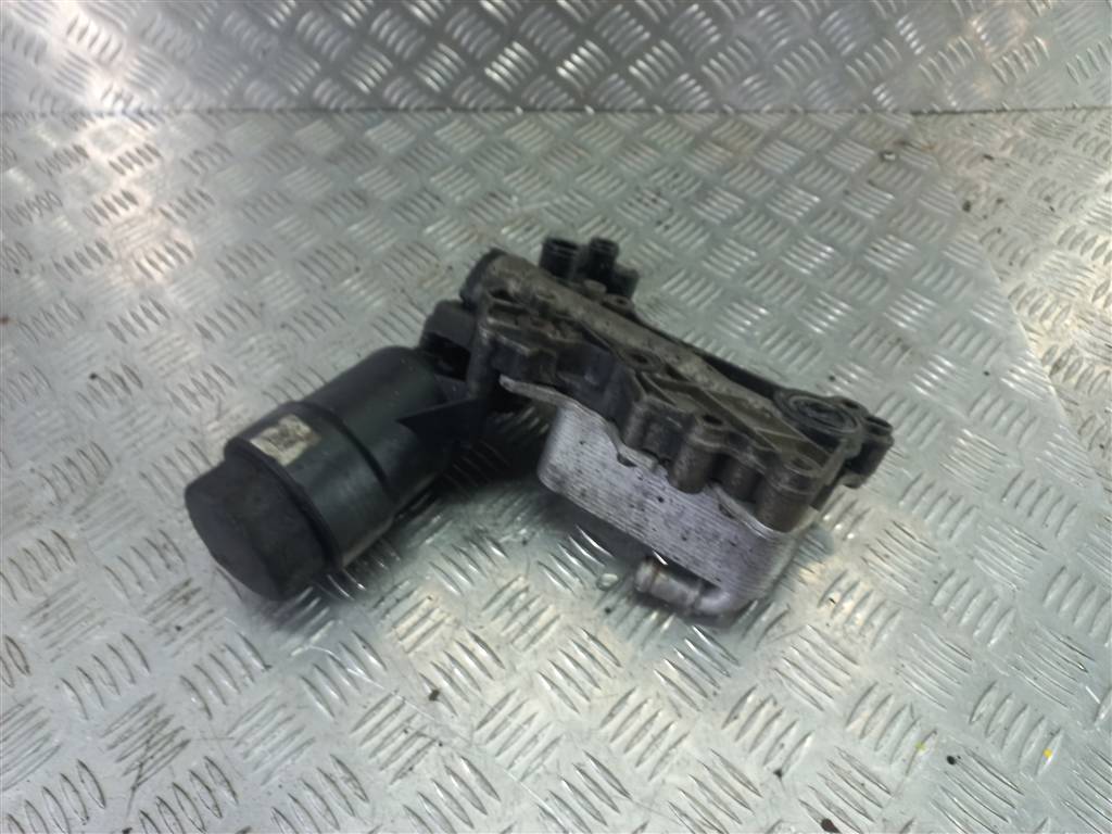 радиатор масляный MERCEDES-BENZ Vito  A6511800810, 1320 рублей, Москва