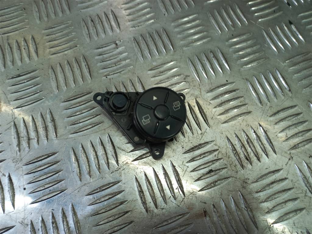 блок кнопок MERCEDES-BENZ Vito  A6399050700, 2130 рублей, Москва